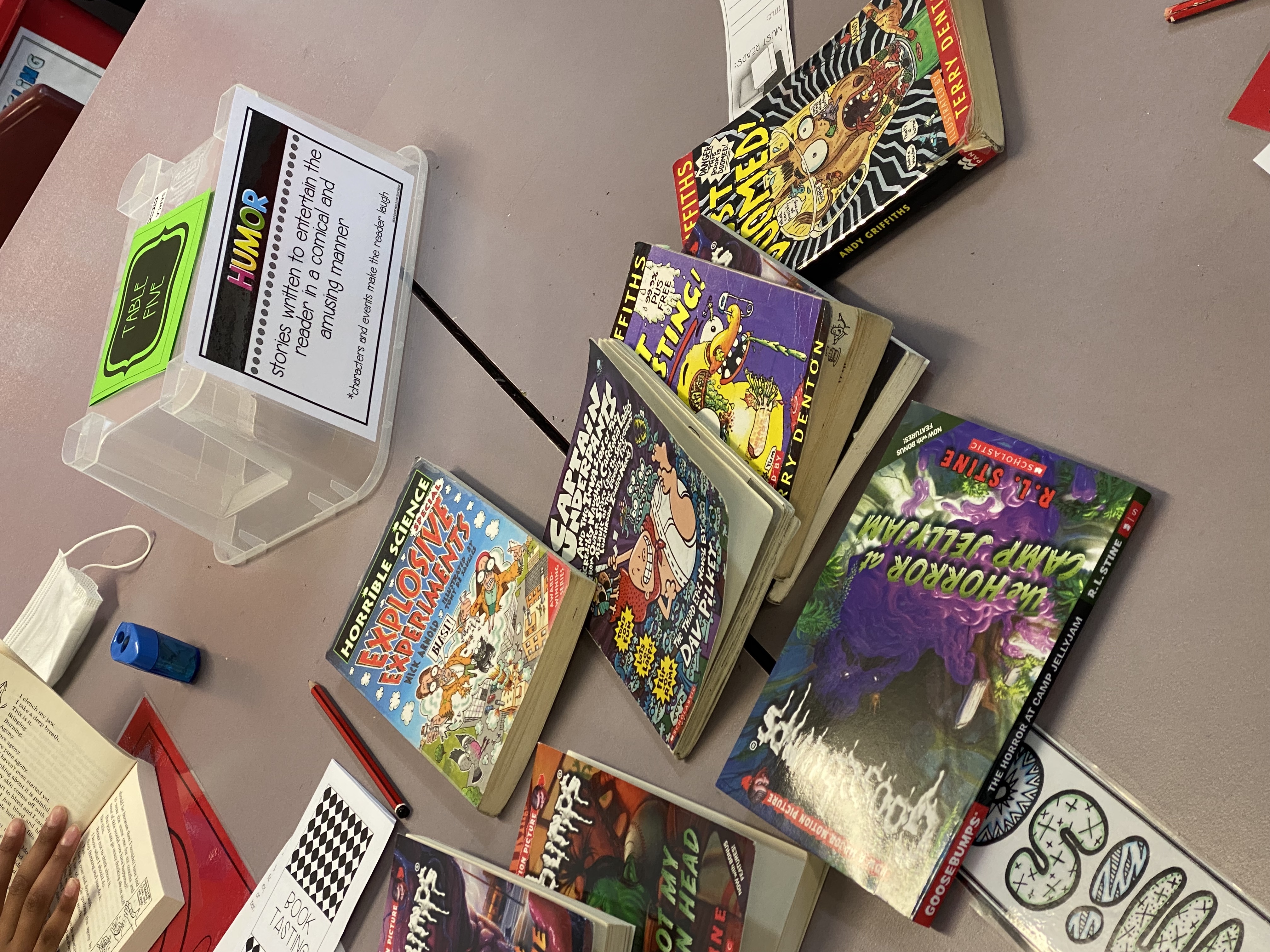 /uploaded_files/media/gallery/1660606493Book tasting 2 .jpg